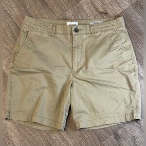 Goodfellow Men’s Size 32 Khaki Shorts